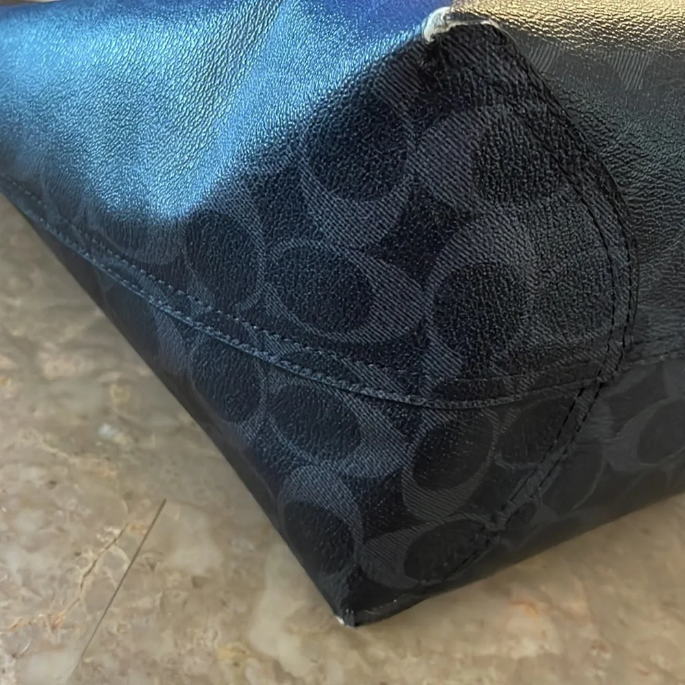 Coach Reversible Tote Bag - Picture 3 of 8